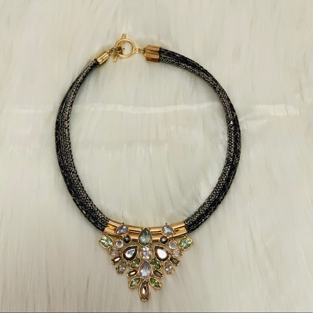 Triangle pendant necklace - brass